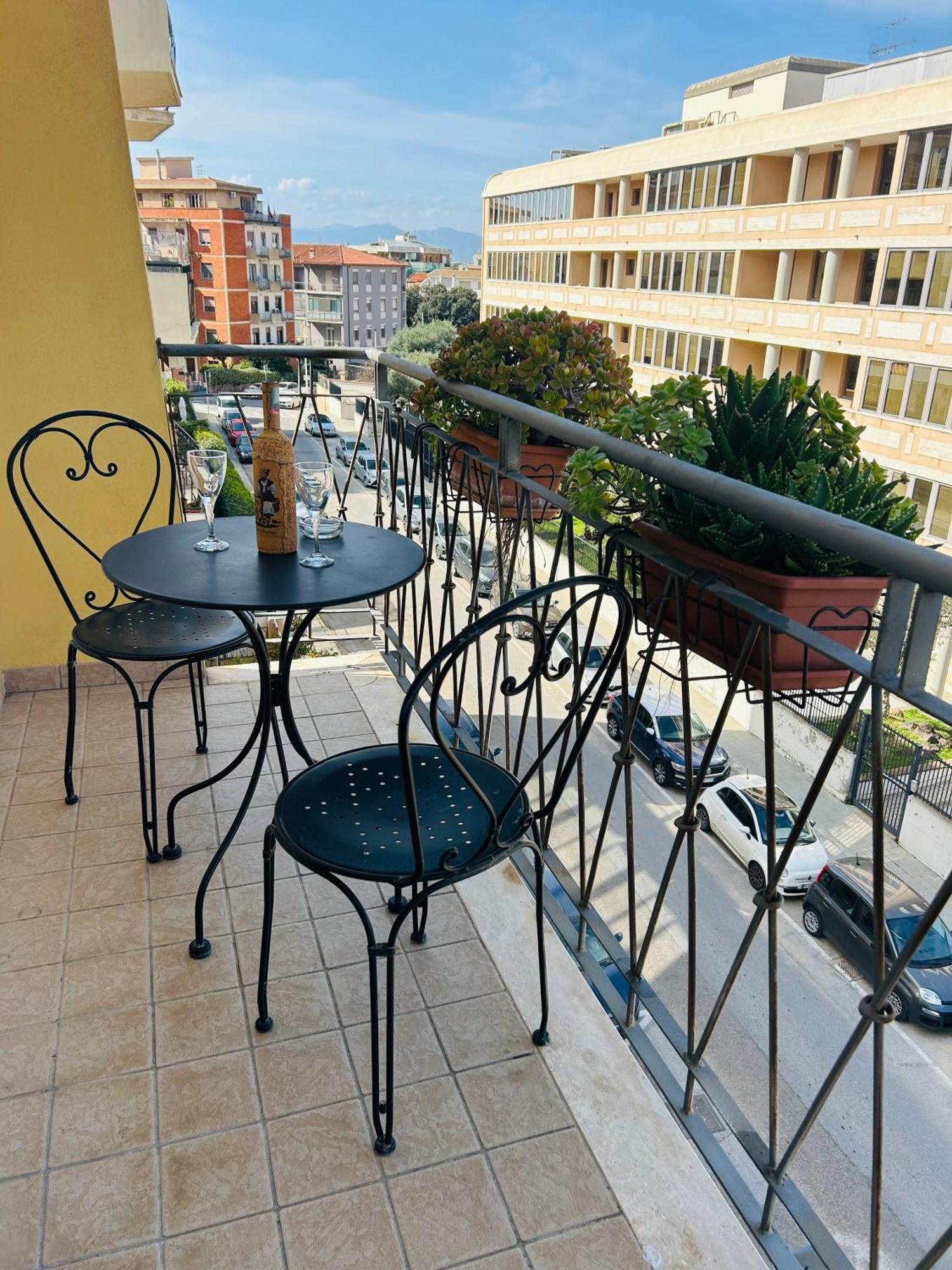Ferienwohnung Monte Urpinu Modern Flat Cagliari Exterior foto